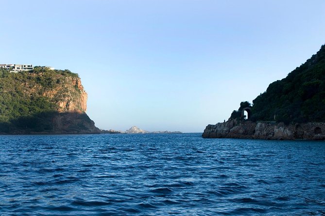 Knysna Oyster Tour - The oyster and wine tasting