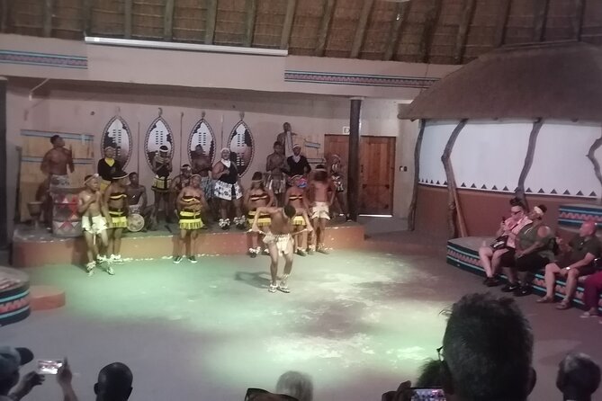 Lesedi Cultural Village - Timing, group size, and comfort