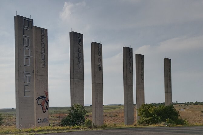 Lesedi Cultural Village & cradle of Humankind Guided Tour - The drive gives the day breathing room