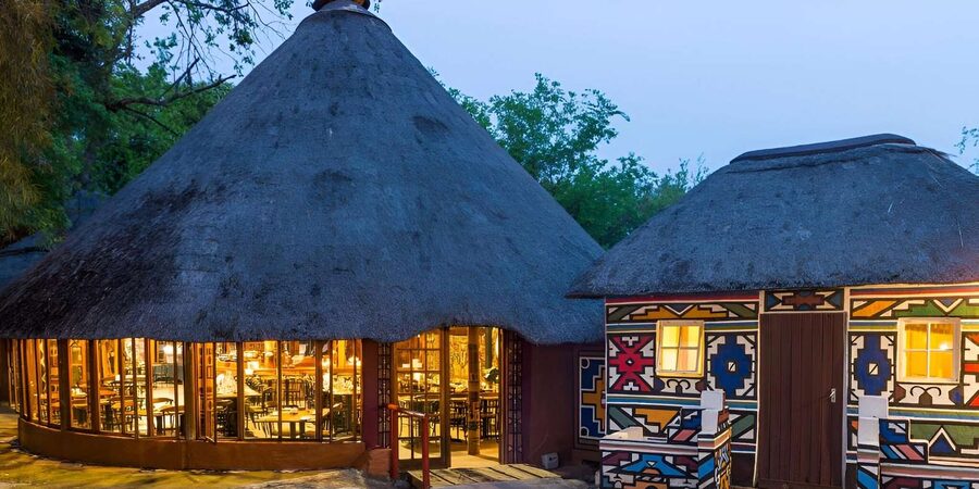 Lesedi Cultural Village with lunch or dinner cultural food - Crafts, rituals, and the parts that need context