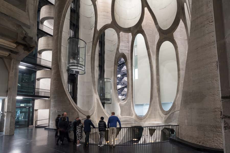 Museum of Contemporary African Art: Fast-Track Zeitz MOCAA - Exploring more than 100 galleries