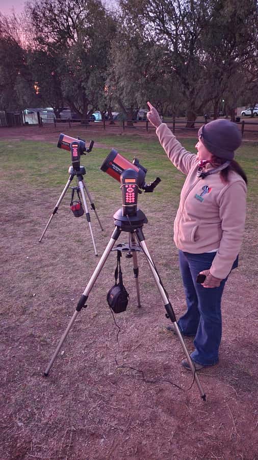 Oudtshoorn: Celestial Stargazing with Telescope and Guide - Meeting the stars in Oudtshoorn