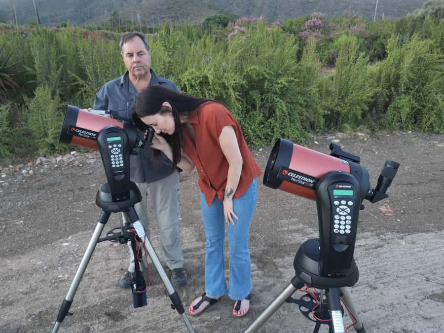 Oudtshoorn: Celestial Stargazing with Telescope and Guide - How this compares with stargazing on your own