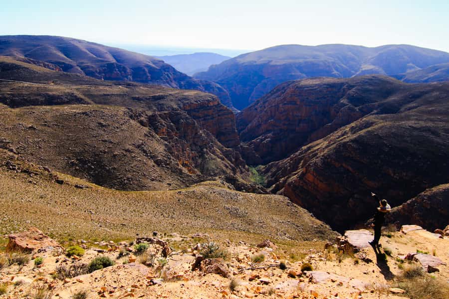 Oudtshoorn: Half-Day Swartberg Pass Private Guided Tour - At the summit, wide views over two Karoo regions