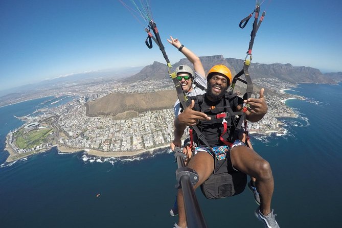 Paragliding in Cape Town - Why Signal Hill makes a memorable launch point