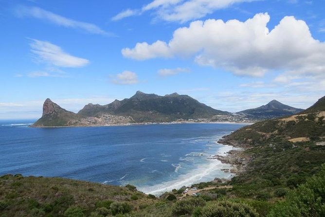 Penguin Time! Private Peninsula Experience. - Chapman’s Peak in a short ten-minute stop