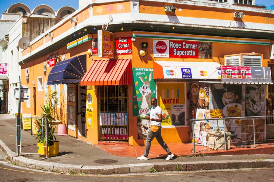 Photoshoot Session: Cape Town Bo-Kaap! - The cultural side of the walk