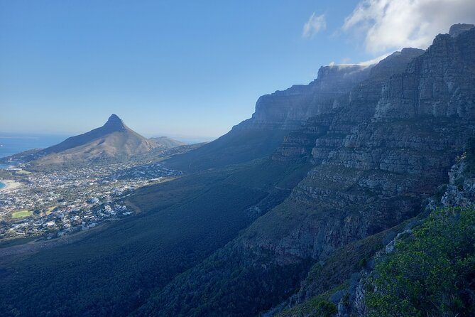 Pipetrack Hike for the whole family on Table Mountain - PRIVATE - A two to three-hour walk with room to look around