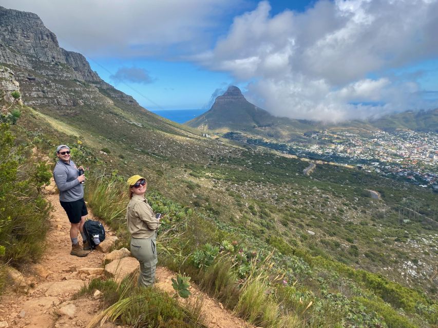 Platteklip Guide Hike + Cable Car Down | With Hotel Pick-up - Guides who add more than directions
