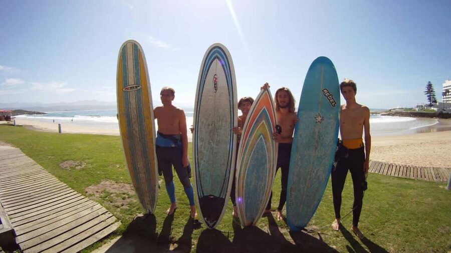 Plettenberg Bay: 2-Hour Surf Lesson - Free practice after the teaching session
