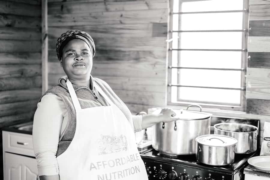 Plettenberg Bay: Qolweni Township Cultural Walking Tour - Walking through Qolweni with a local guide