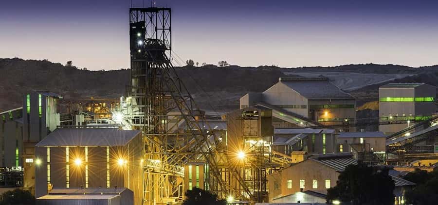 Pretoria: Cullinan Surface Diamond Mine Walking Tour - Why Cullinan matters in diamond history