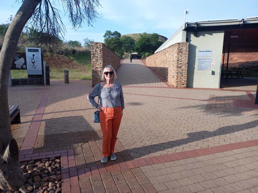 Pretoria/Sandton: Cradle of Humankind & Sterkfontein Caves - Should you book the Cradle of Humankind tour?