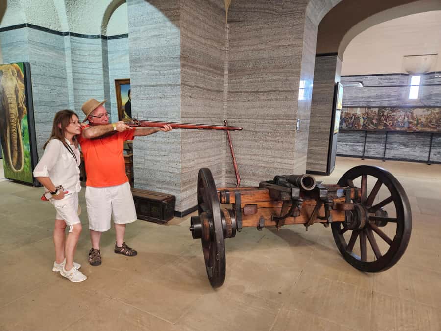 Pretoria Tour-Voortrekker Monument, Town, Union Buildings - Practical details before you book