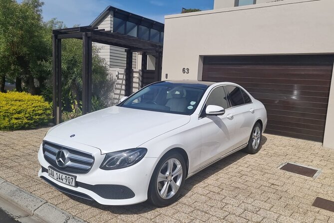 Private Airport & Hotel Transfers in Cape Town - How flight delays and long baggage waits are handled