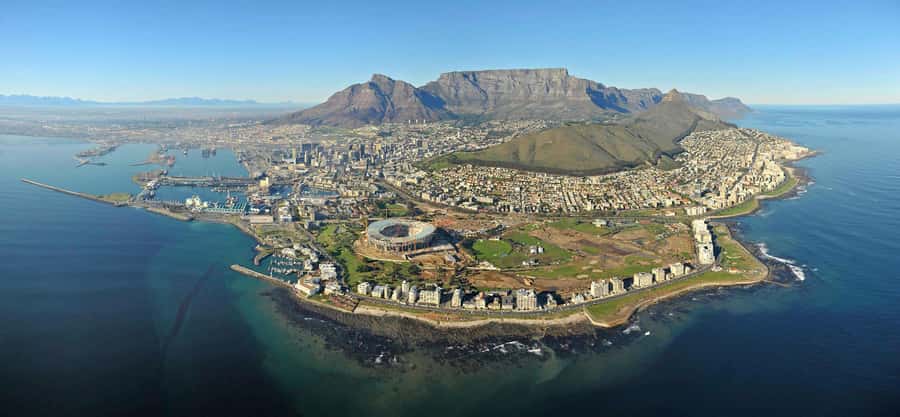 Private Cape Peninsula + Kirstenbosch Garden Guided Tour - Scarborough lunch, with food left to you