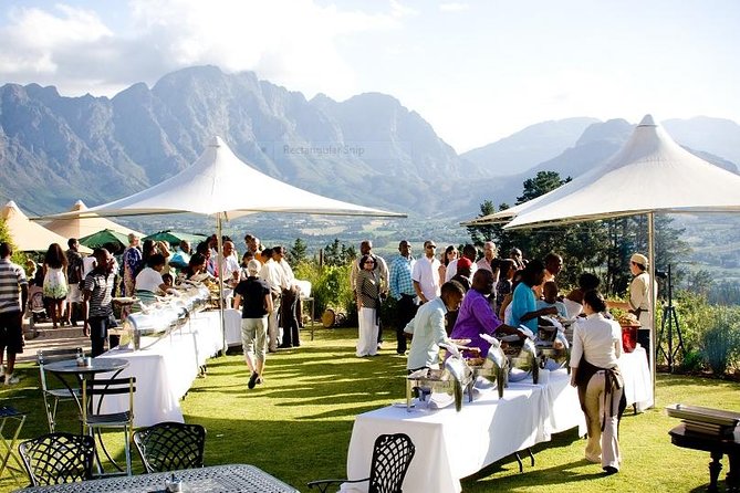 Private Cape Winelands Guided Full Day Tour from Cape Town - The guide can make or break the day