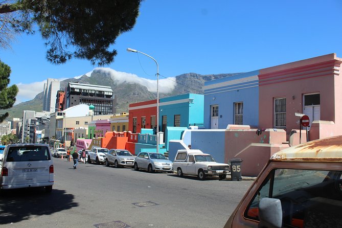 Private City Tour Table Mountain + Cable Car Ticket Camps Bay H/D - Bo-Kaap and Cape Malay culture