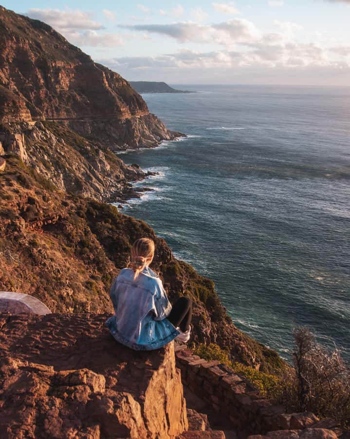 PRIVATE FULL DAY CAPE PENINSULA TOUR - Simon’s Town provides a sensible lunch break