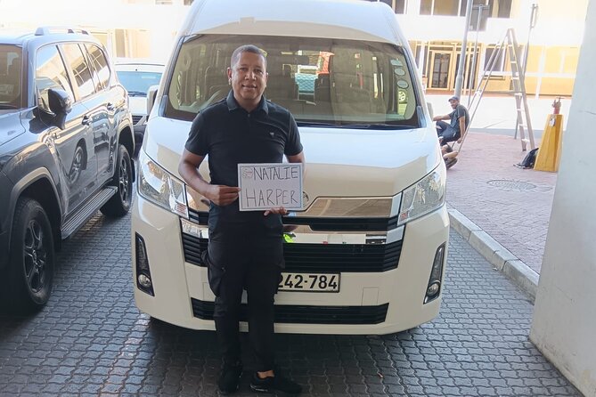 Private Group 4-13 passengers Cape Town Airport Transfers - A calm first half-hour in Cape Town