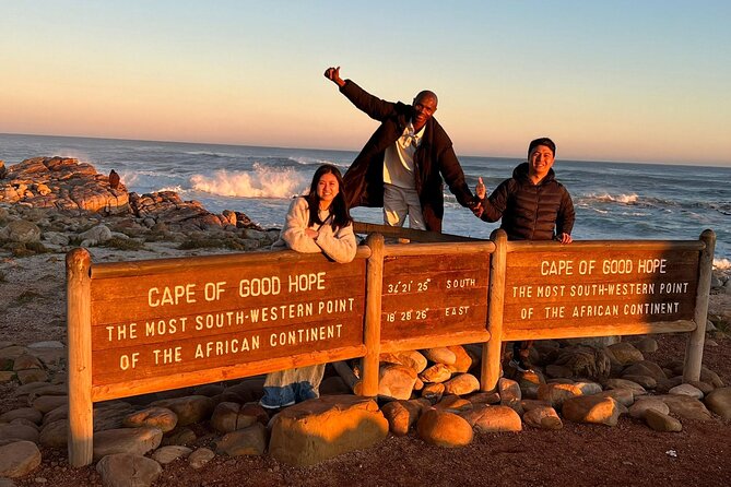 Private Guided Tour to Table Mountain and Cape Point with Penguin - Chapman’s Peak makes the road part of the attraction