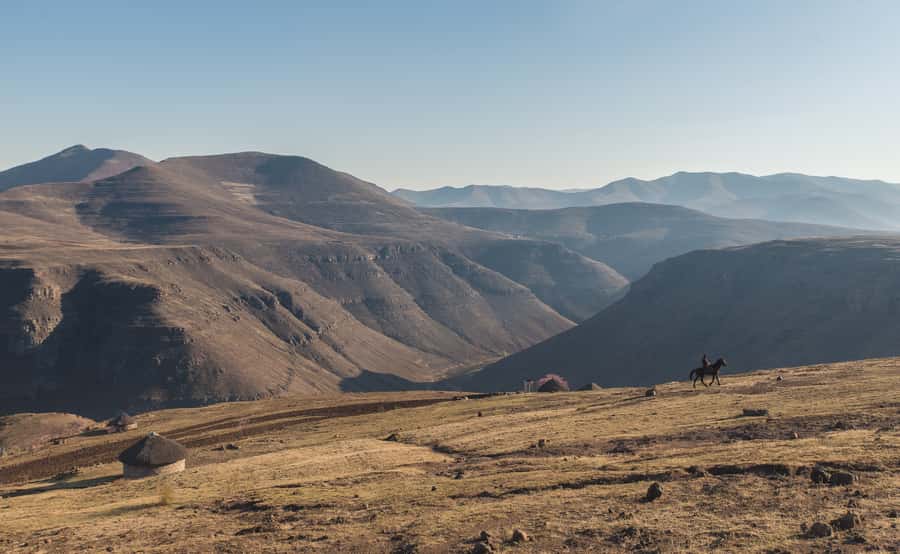 Private Sani Pass Classic Tour: High value for money - The early start from Underberg
