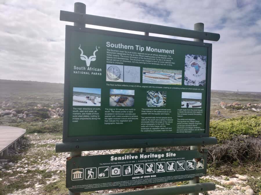 Private Tour: Cape Town to Cape Agulhas where 2 Oceans Meet - Hermanus, whale country without a whale guarantee