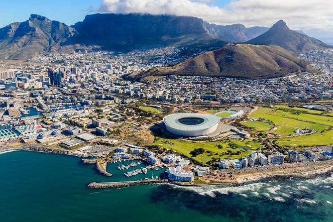 Private Transfer: CPT Airport to Cape Town in Luxury Van - Why a private airport ride can be worth it