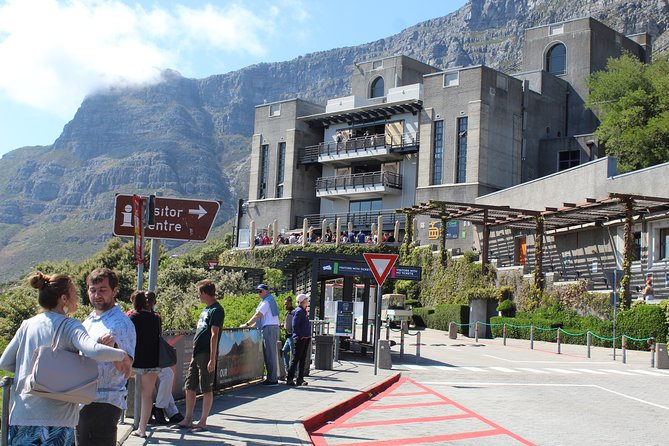 Private Visit to Robben Island Table Mountain + All Tickets F/d - Who Should Book This Day?