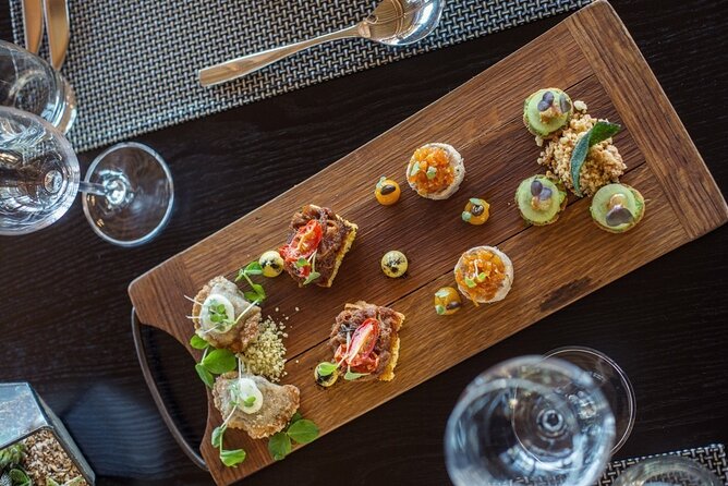 Private Wine Tasting Tour in Constantia, Cape Town - Lunch with room for local choice