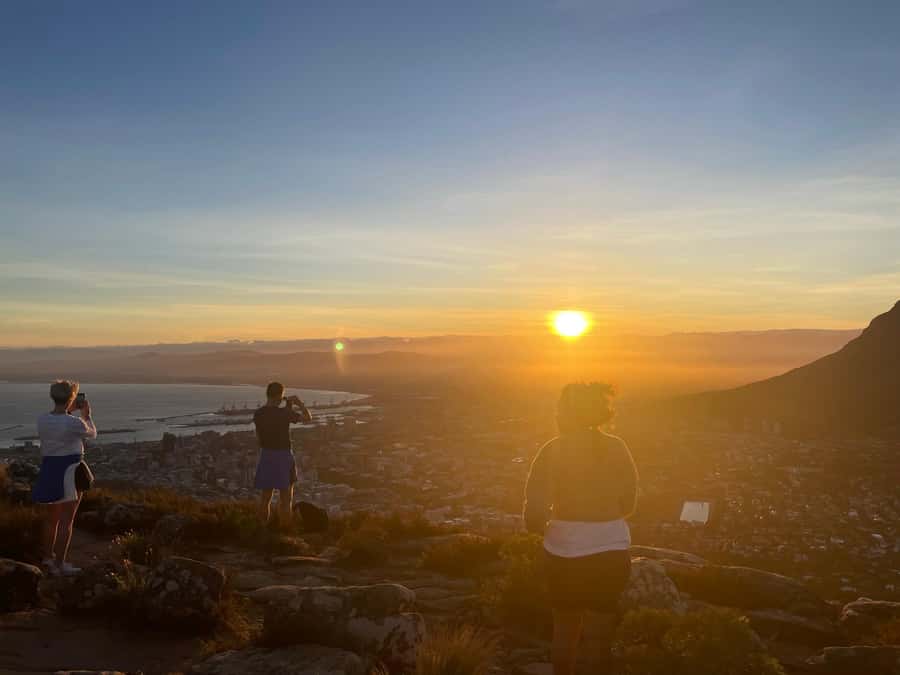 Privately Guided Sunset/Sunrise Hike Lions Head, (Pickup) - The Trail Experience: Pace, Photos, and Safety