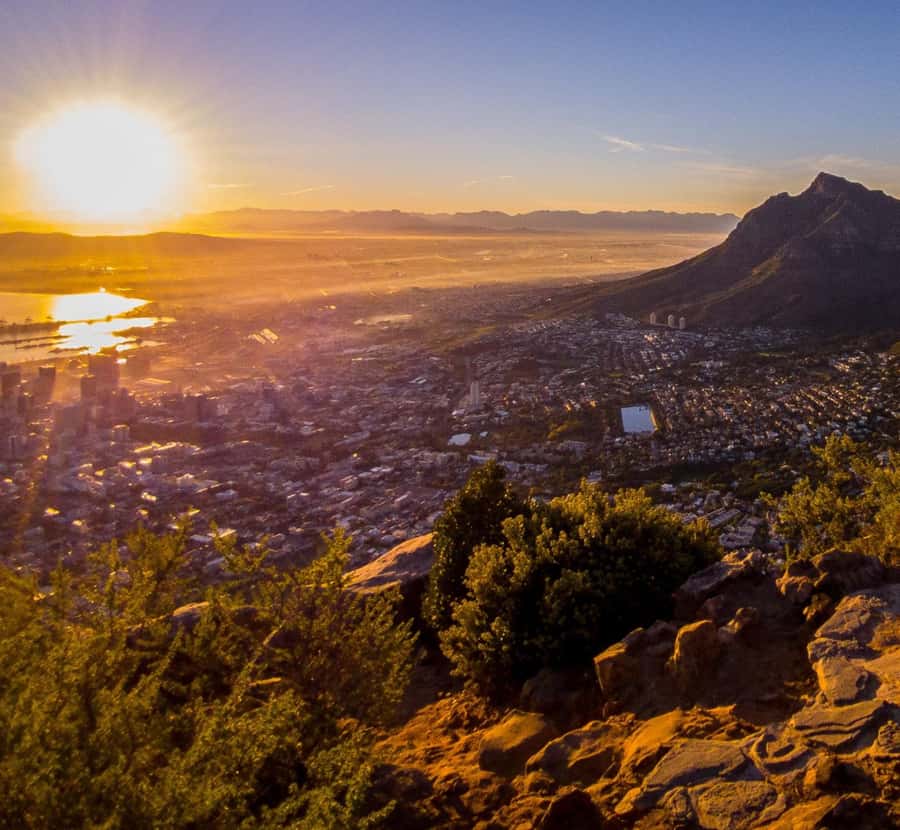 Privately Guided Sunset/Sunrise Hike Lions Head, (Pickup) - What Makes the Guides Important