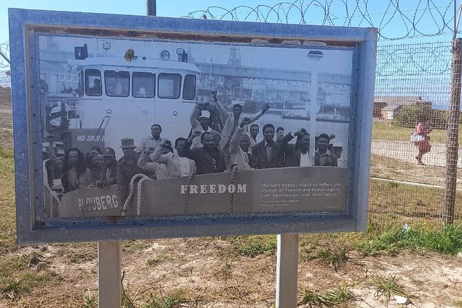 Robben Island and Table Mountain Full Day Private Tour - Four hours on Robben Island