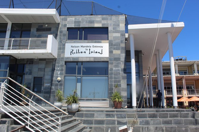 Robben Island Nelson Mandela's Prison Museum and Table Mountain Plus All Tickets - Why these two Cape Town sights work well together