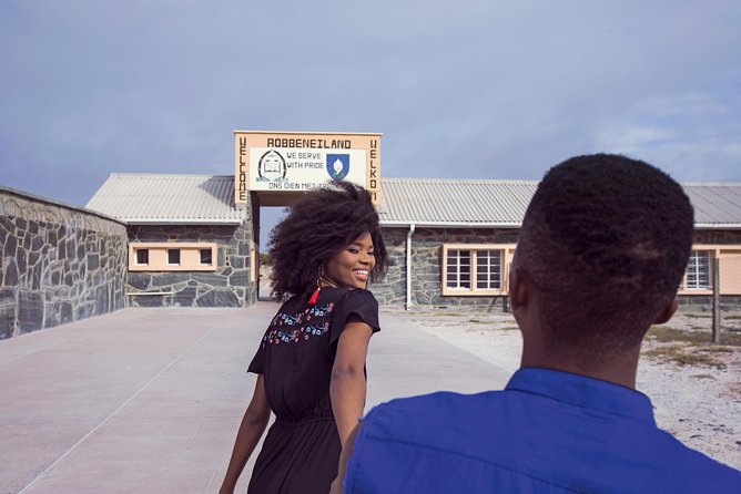 Robben Island, Table Mountain and Cape Town City Private Day Tour - What $173.40 buys you