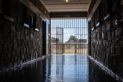 Robben Island Tour & Table Mountain guided Tour