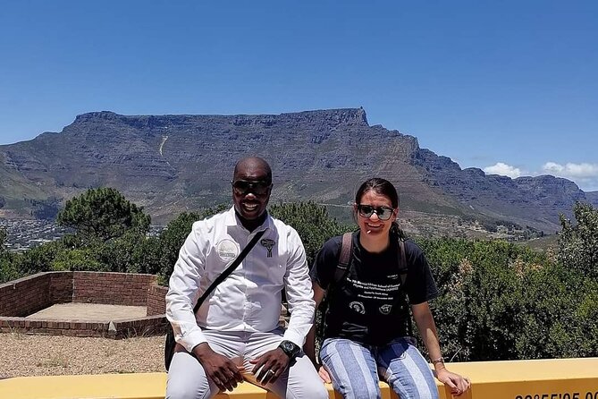 Shared Half-Day Cape Town City Tour - The Diamond Works adds a commercial stop