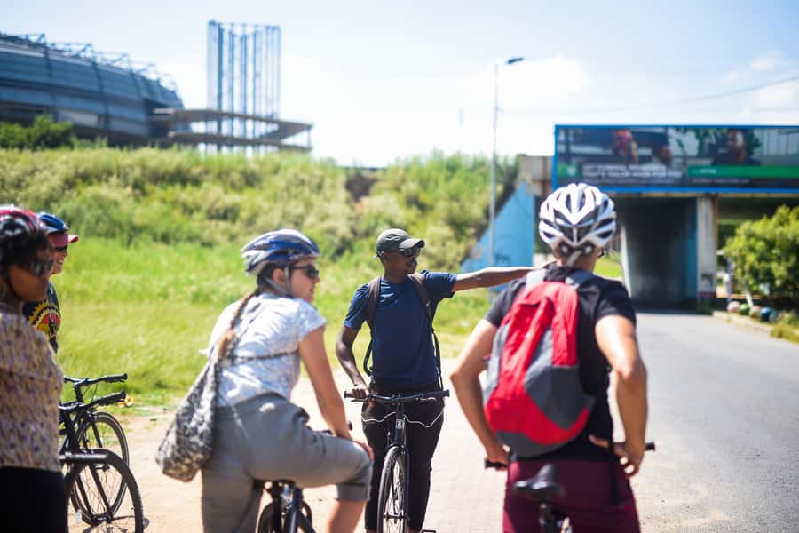 Soweto: Guided Bicycle Tour with Lunch - Mandela House and the final ride