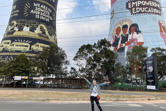 SOWETO Half day Tour - From Johannesburg to FNB Stadium