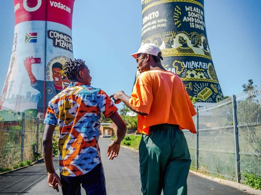 Soweto: Walking Tour with a Local Guide and Lunch - Key points at a glance