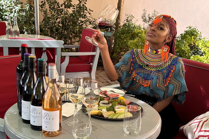 Stellenbosch & Franschhoek 20 Wine Tasting + Lunch Shared Tour - What the $88 price really buys you