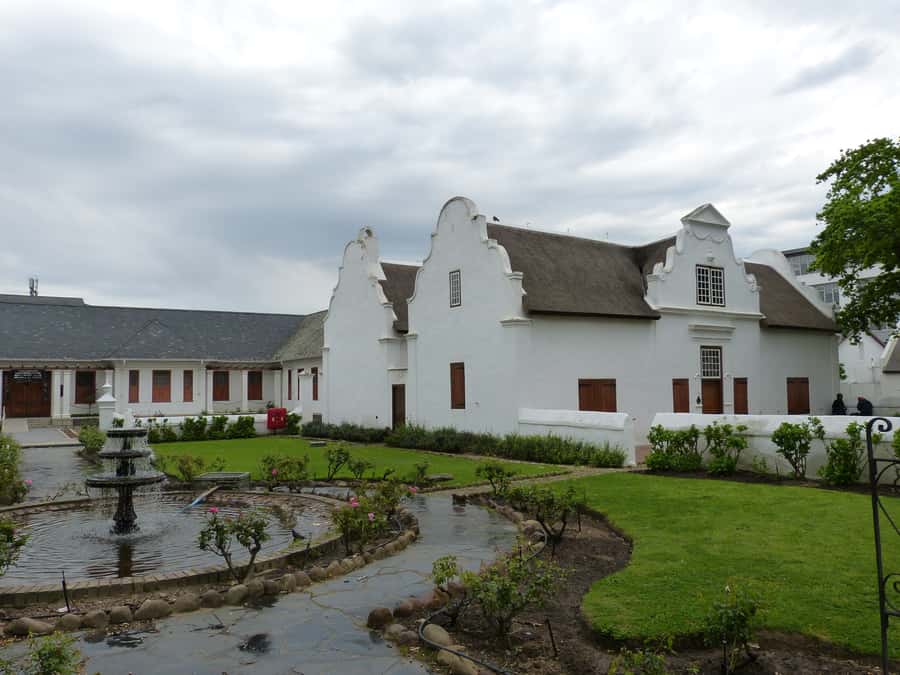 Stellenbosch: Guided Historical Walking Tour - Key points to know before you go