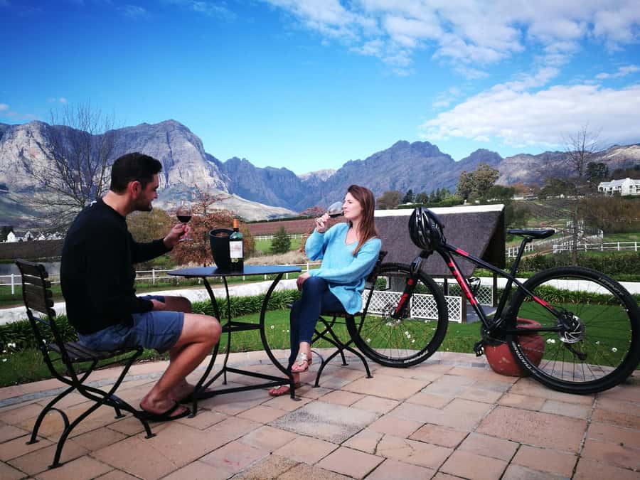 Stellenbosch: Stellenbosch E-Bike & Wine Tour (Shared Tour) - Riding the Banghoek Valley for 10 to 12 kilometers