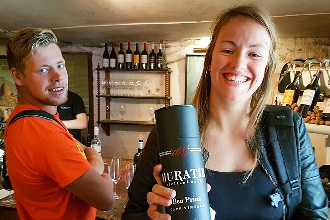 Stellenbosch Valley. Private wine tour with winemaker in Swedish or English. - Lunch and the rhythm of the afternoon