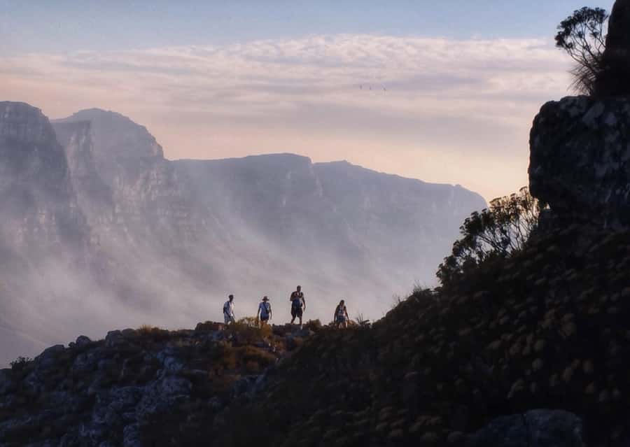 Sunrise Hike on Lion's Head - The descent reveals what darkness concealed