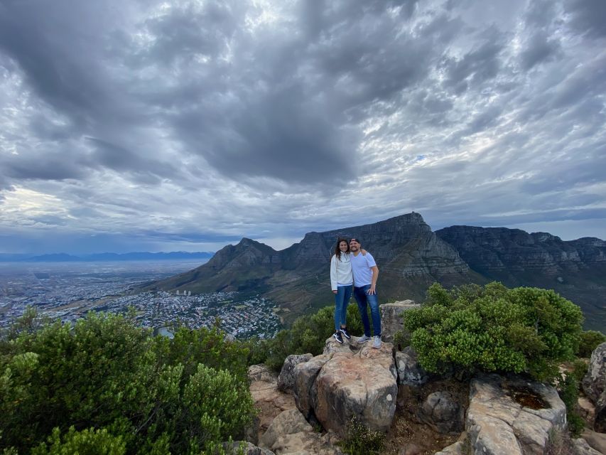 Sunrise & Sunset Lion's Head Hike + Hotel Pick-Up - Reaching the top for the changing light