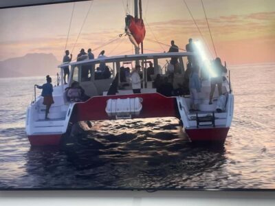SUNSET BOUT CRUISE- Waterfrnt Cape Town (Hotel pickup incl.)
