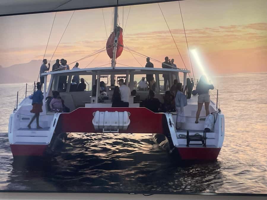 SUNSET BOUT CRUISE- Waterfrnt Cape Town (Hotel pickup incl.) - Booking, cancellation, and timing tips