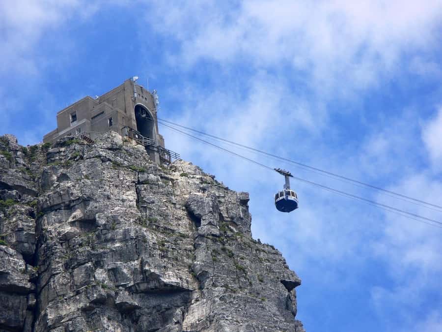 Table Mountain Cable Car Ticket with Transfer - The ride to the Lower Cable Station