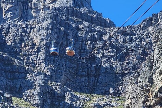 Table Mountain Cable Way with Pre-Booked Tickets, half day tour - The guide and the cableway queue